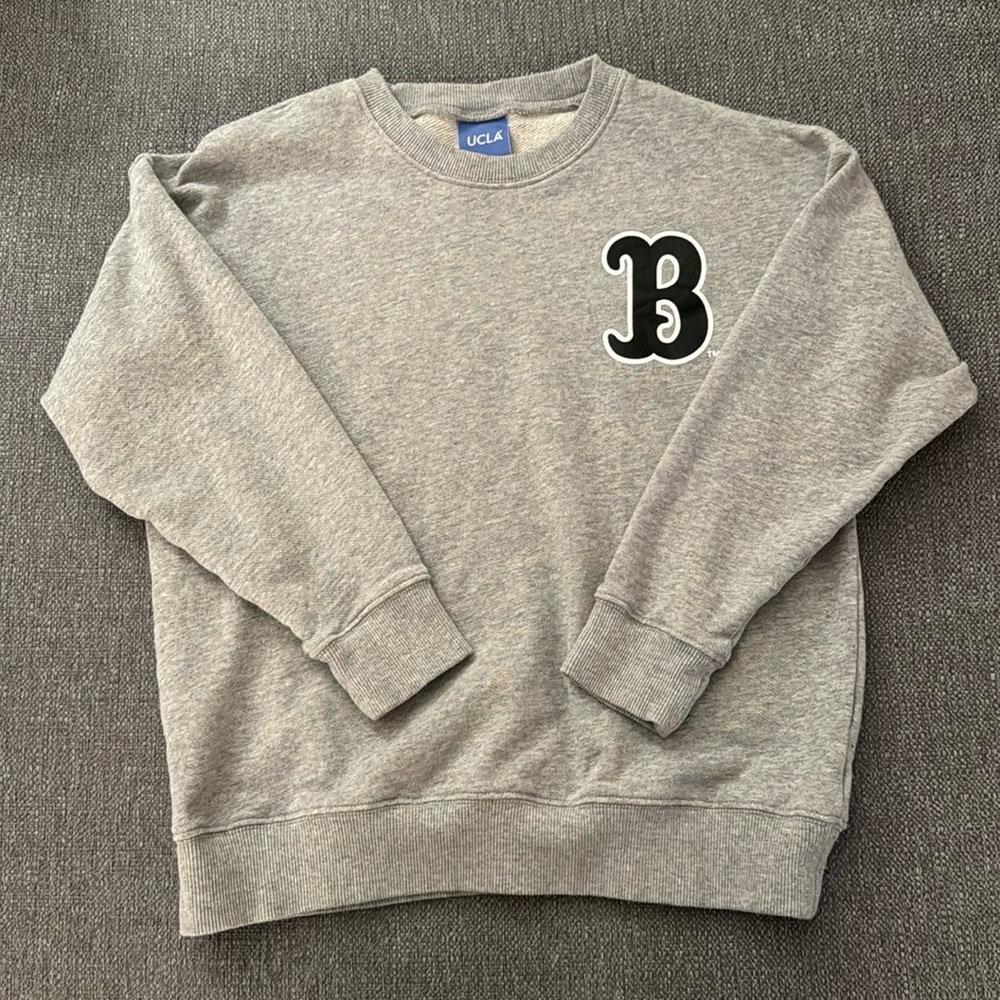 New UCLA Bruins crewneck
